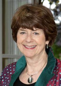 Pam Ayres