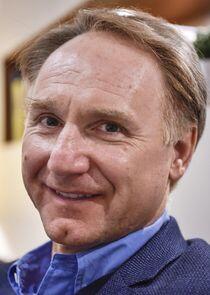 Dan Brown