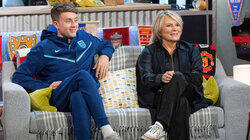 Jennifer Saunders, Roman Kemp