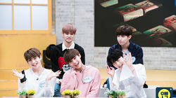 Kim Jae-hwan, Park Ji-hoon, Lee Dae-hwi, Kang Daniel, Hwang Min-hyun (Wanna One)