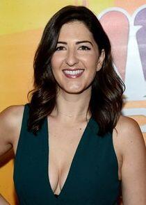 D'Arcy Carden