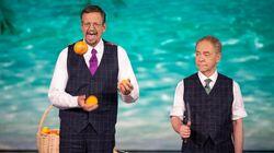 Penn & Teller Go For The Juggler