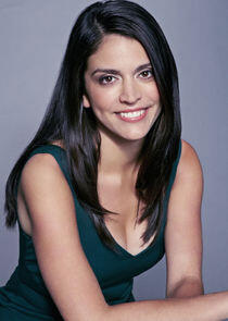 Cecily Strong