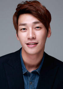 Kim Young Kwang