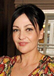 Pearl Lowe