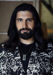 Kayvan Novak Kayvan Novak