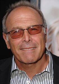 Howard Deutch