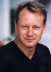 Stellan Skarsgård