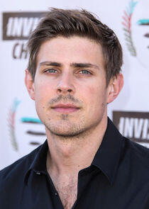 Chris Lowell