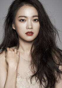 Chun Woo Hee