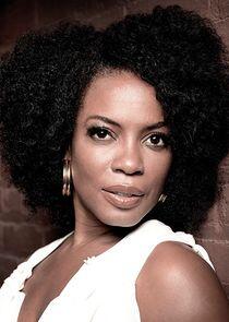 Aunjanue Ellis