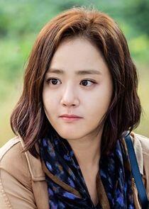 Moon Geun Young