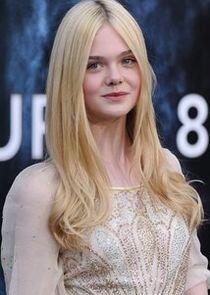 photo of Elle Fanning photo of Elle Fanning